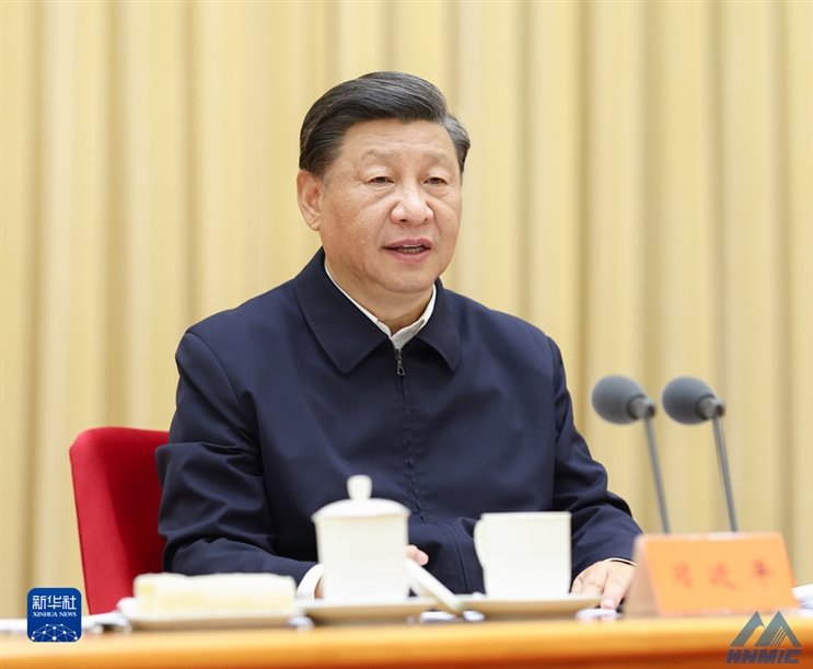 習近平在省部級主要領導干部“學習習近平總書記重要講話精神，迎接黨的二十大”專題研討班上發(fā)表重要講話強調(diào) 高舉中國特色社會主義偉大旗幟 奮力譜寫全面建設社會主義現(xiàn)代化國家嶄新篇章